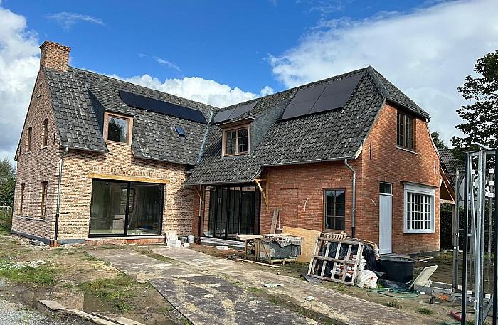 Nieuwbouw van fundering tot afgewerkte woning